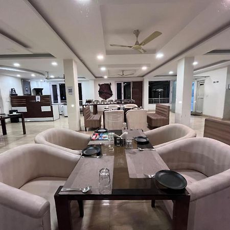 Hotel Tribe View - Away From City Hustle !! Top Rated & Most Awarded Property !! A Peaceful Stay Kasauli Bagian luar foto